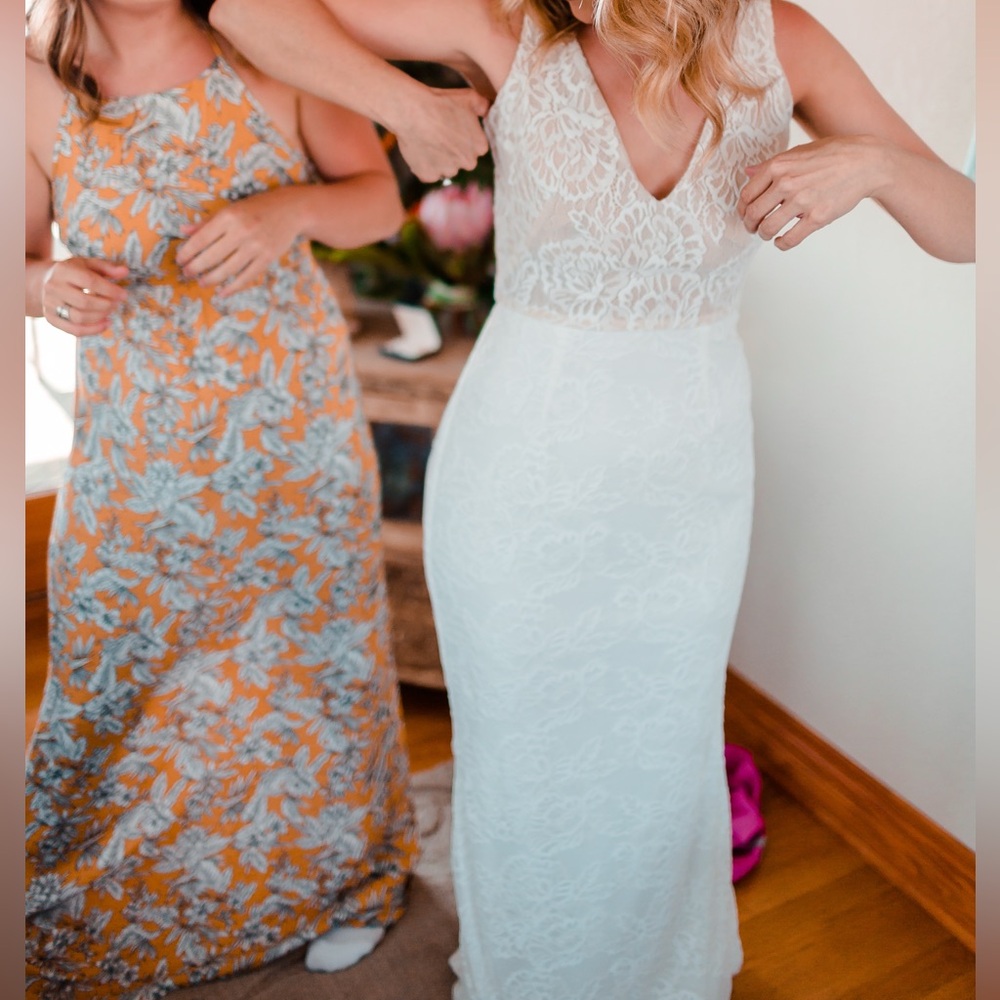 BHLDN Cream Sleeveless V-Neck Wedding Gown - Picture 16 of 16